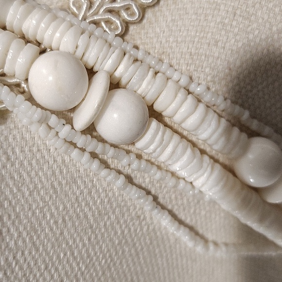 Karla Jordan shell and bead necklace white vintage 5 strands - Picture 4 of 7